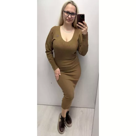 Mayo Chix Mclaren ruha maxi/bordás kötött karamell