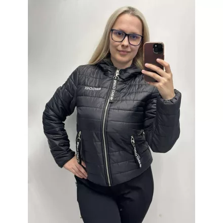 Mayo Chix Gemma dzseki elől/hátul hímzett fekete 2025