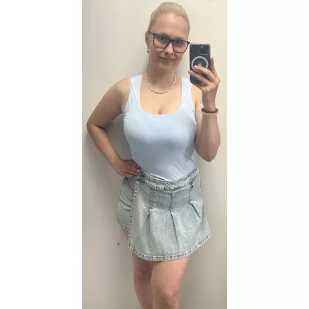 Envy skort Elől lapolt,rakott farmer