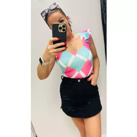   Envy body kereknyakú fodros vállú ujjatlan rózsa-türkiz kocka mintás