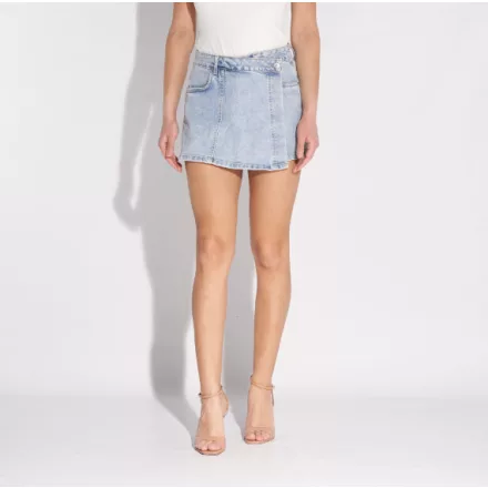 Envy skort Elől lapolt gombos farmer skort 2025